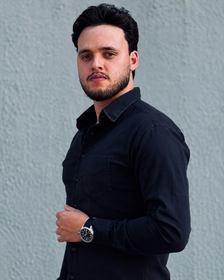 Gabriel, especialista em prótese capilar do Capital Studio